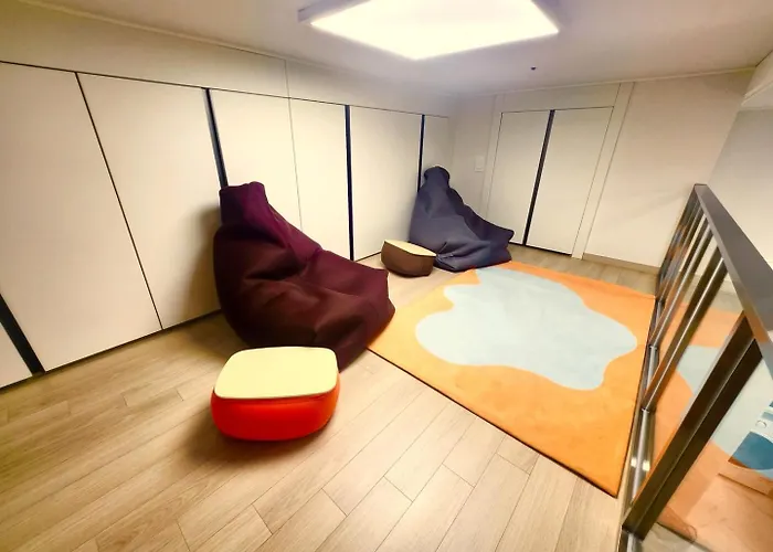 Cityline Apartment *