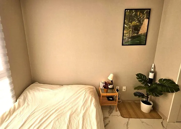 Cityline Apartment