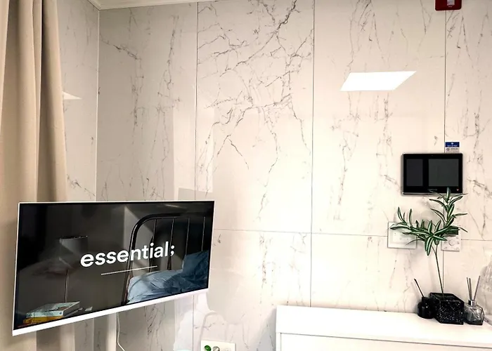 Cityline Apartment